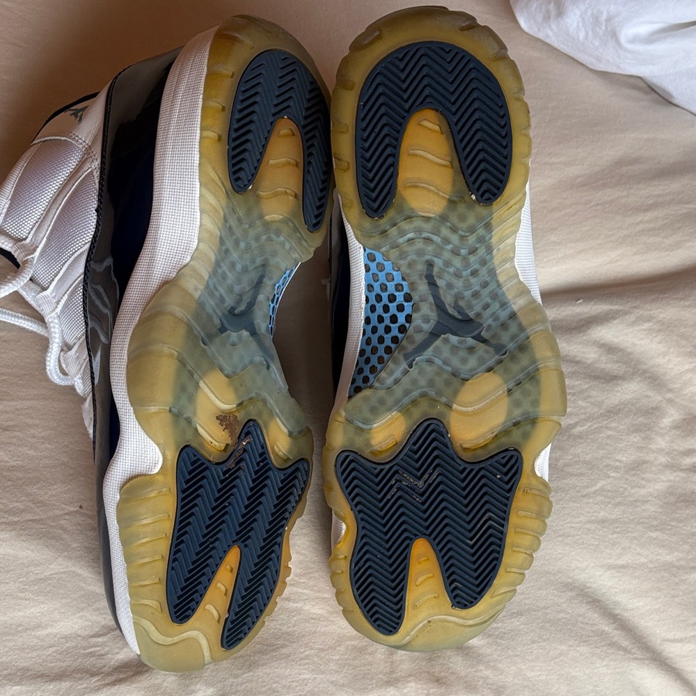 Jordan 11 - Picture 7 of 9